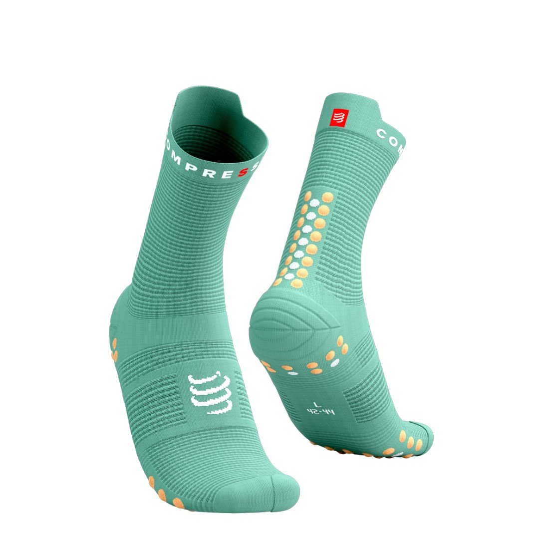 Produkt - COMPRESSPORT Pro Racing Socks v4.0 Run Low Creme de Menthe  39-42  T2